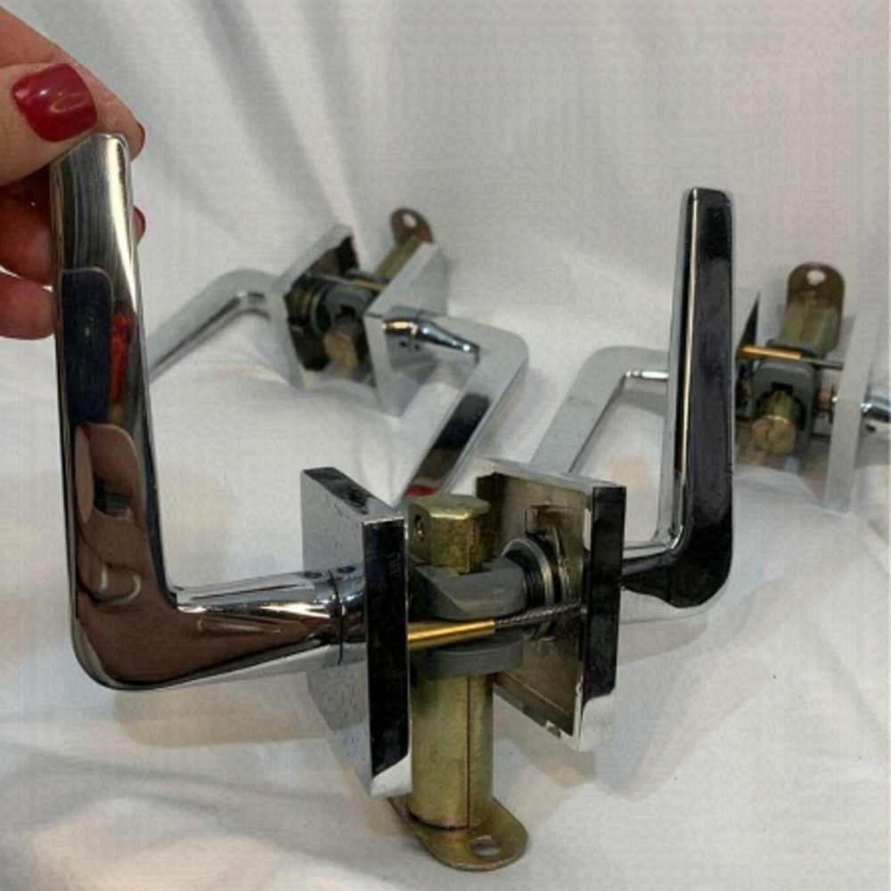3 sets of heavy duty silver door handles. Top of the line.